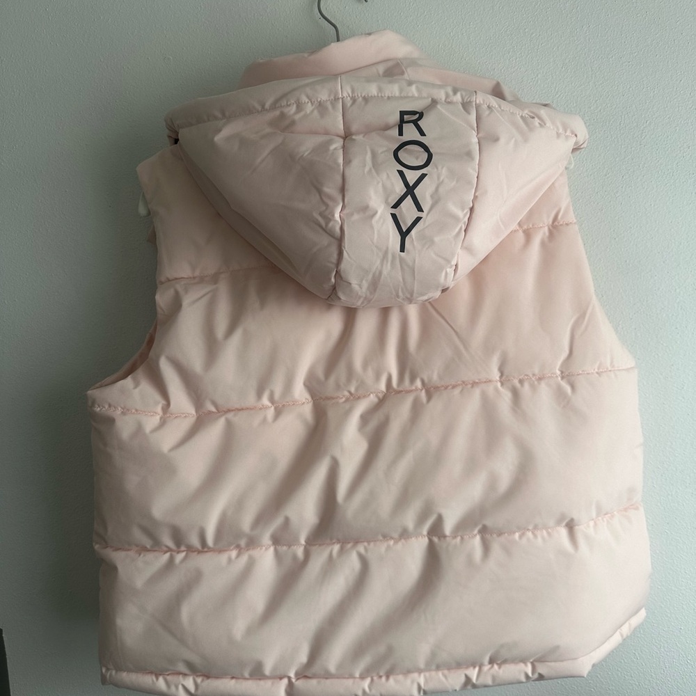 Roxy woman’s Pink Puffer Vest - Picture 4 of 4